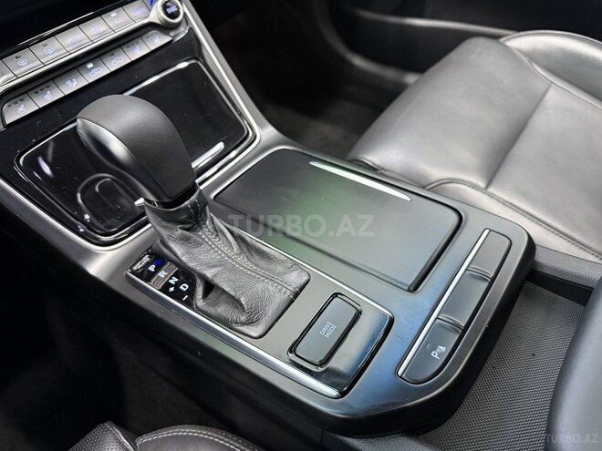 Hyundai Grandeur-15