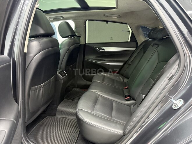 Hyundai Grandeur-13