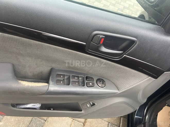 Hyundai Sonata-9