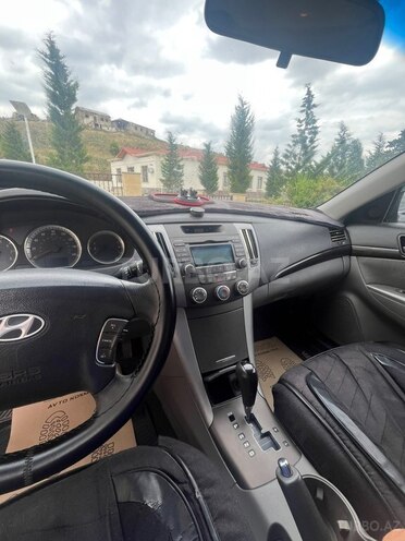Hyundai Sonata-10