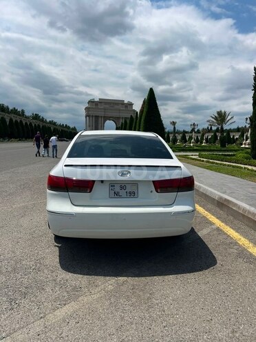 Hyundai Sonata-5