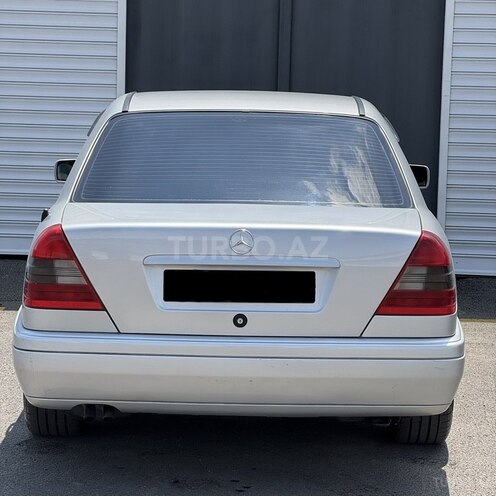 Mercedes C 200-6