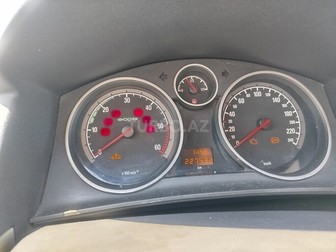 Opel Astra-8