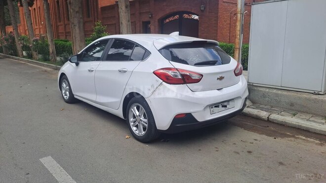 Chevrolet Cruze-3