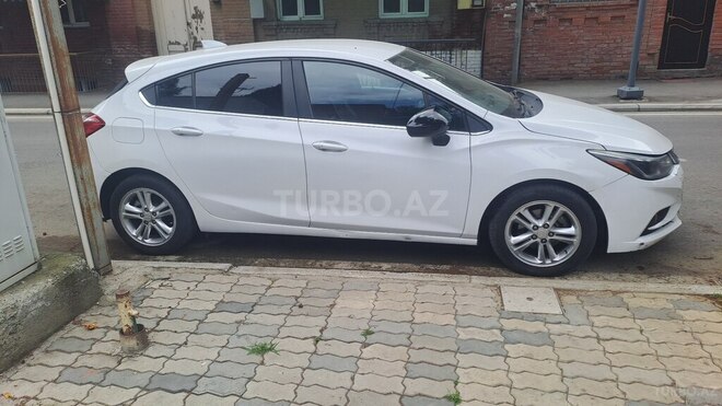 Chevrolet Cruze-6