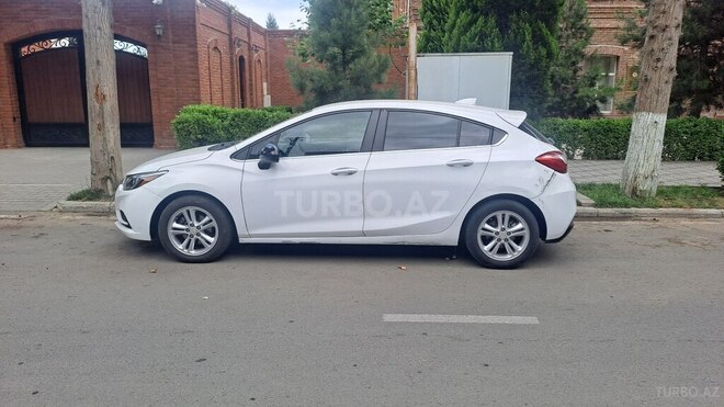 Chevrolet Cruze-5