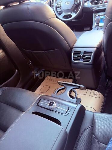 Hyundai Grandeur-11