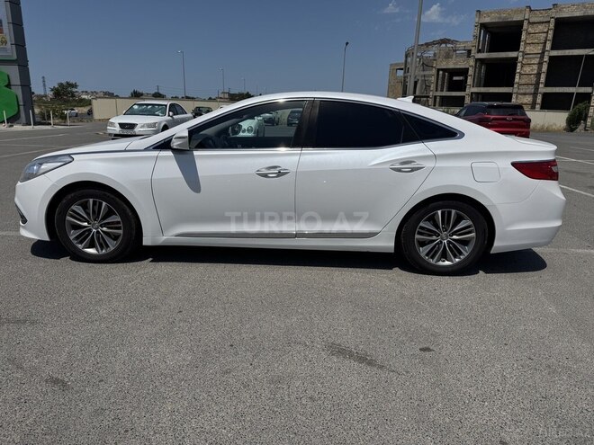 Hyundai Grandeur-4