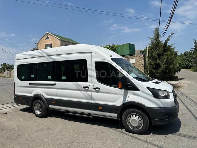 Ford Transit-2