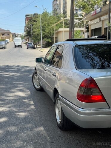 Mercedes C 180-12