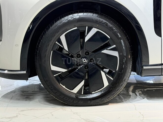 Changan Qiyuan Q07-12