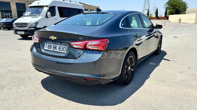 Chevrolet Malibu-3