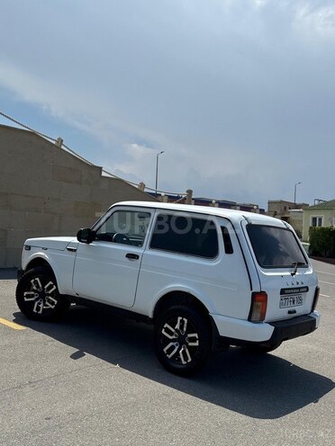 LADA (VAZ) Niva-12