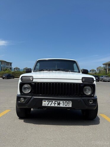 LADA (VAZ) Niva-2