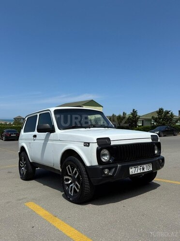 LADA (VAZ) Niva-16