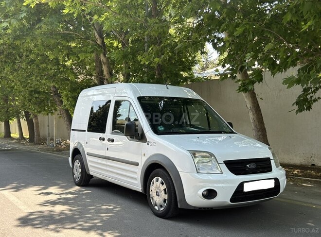 Ford Transit Connect-2