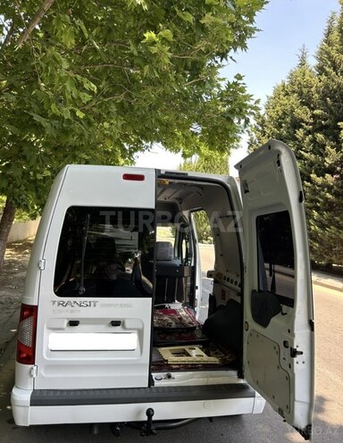 Ford Transit Connect-7
