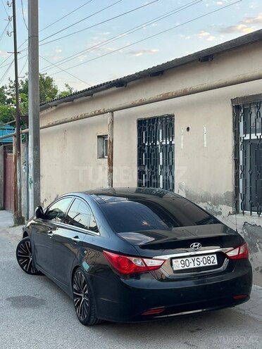 Hyundai Sonata-9