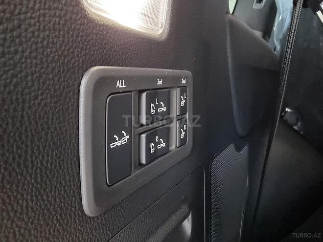 Lexus LX 600-38