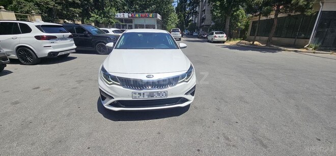Kia Optima-2