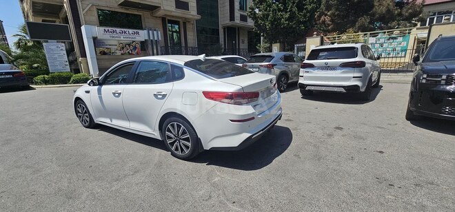 Kia Optima-6