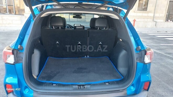 Ford Escape-16