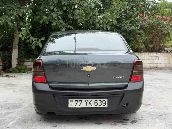 Chevrolet Cobalt-6