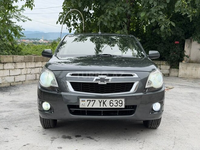 Chevrolet Cobalt-16