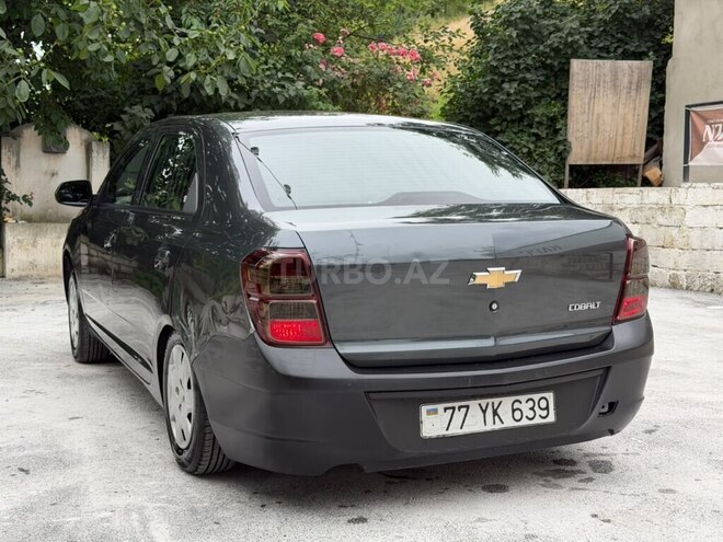 Chevrolet Cobalt-19