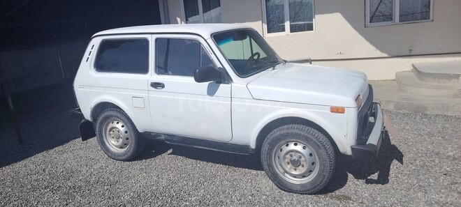 LADA (VAZ) Niva-9