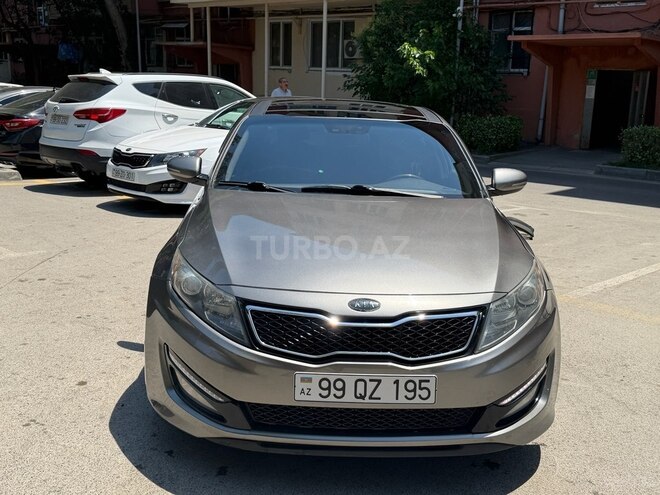 Kia Optima-3