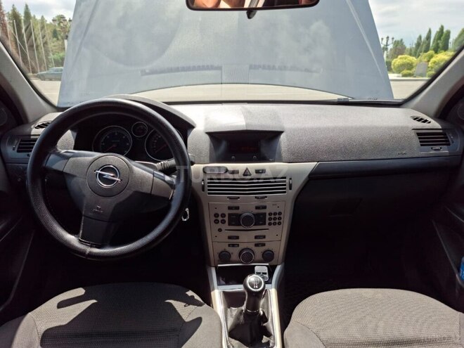 Opel Astra-4