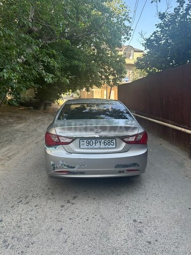 Hyundai Sonata-7