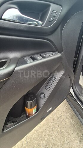 Chevrolet Equinox-5