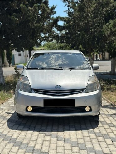 Toyota Prius-3
