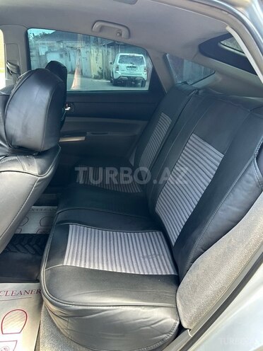 Toyota Prius-7