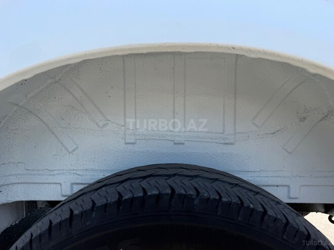 Ford Transit-18
