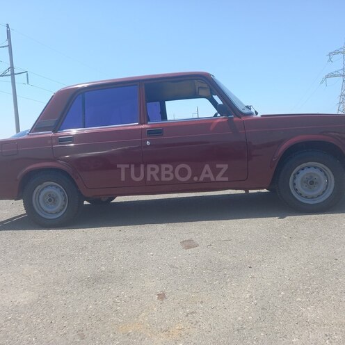 LADA (VAZ) 2107-5