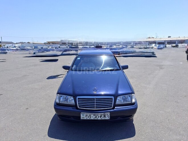 Mercedes C 180-2