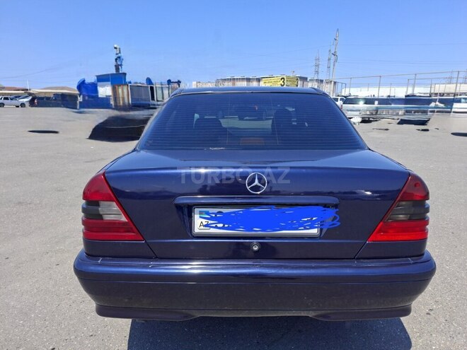 Mercedes C 180-4