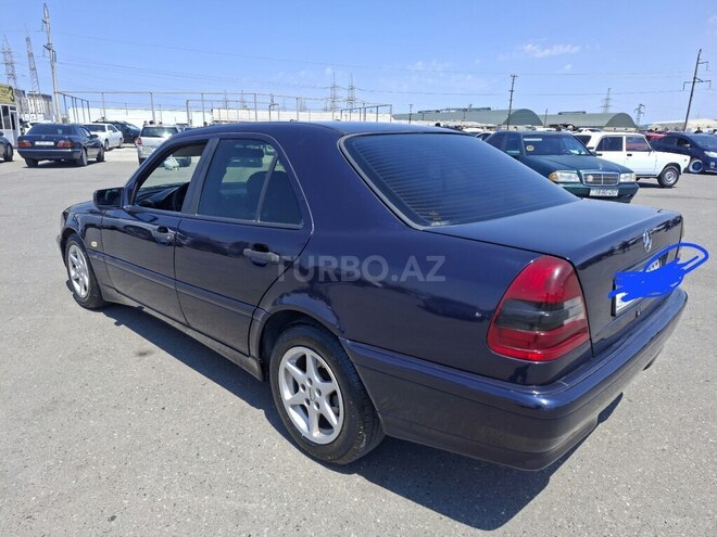 Mercedes C 180-6