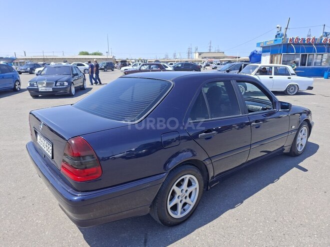 Mercedes C 180-5