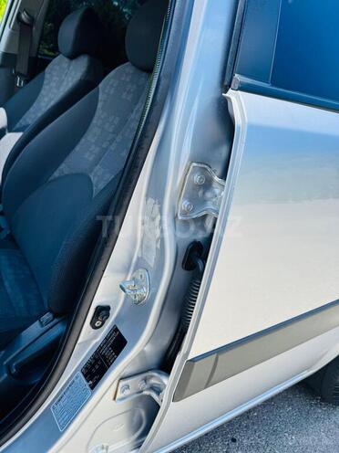 Kia Rio-18
