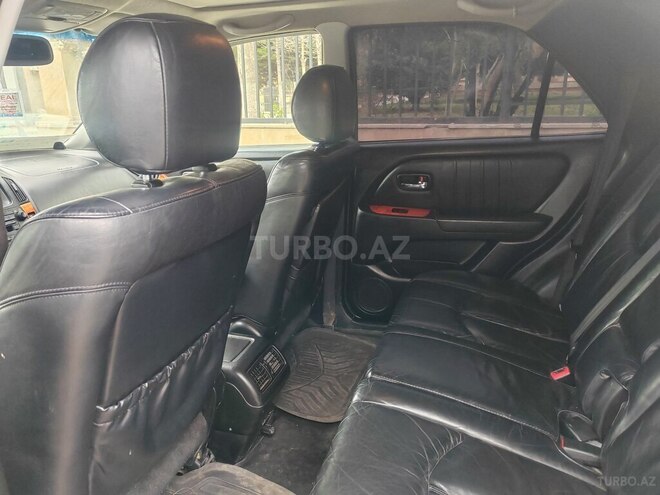 Lexus RX 300-4