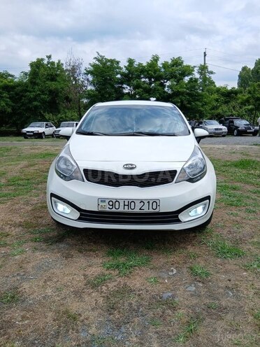 Kia Rio-1