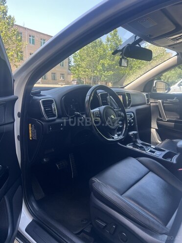 Kia Sportage-12