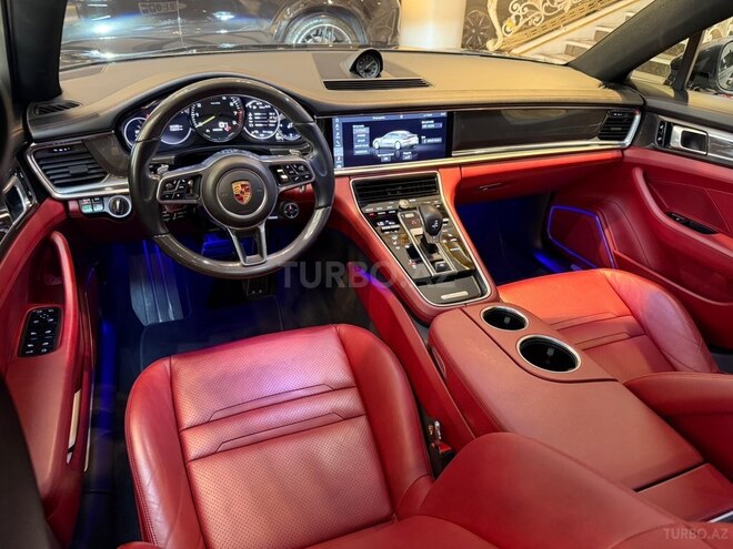 Porsche Panamera 4 E-Hybrid-10