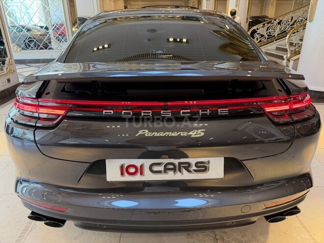 Porsche Panamera 4 E-Hybrid-16