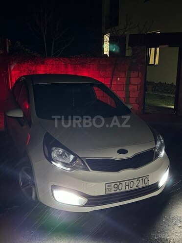 Kia Rio-12