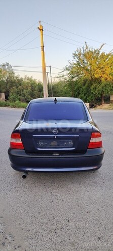 Opel Vectra-7